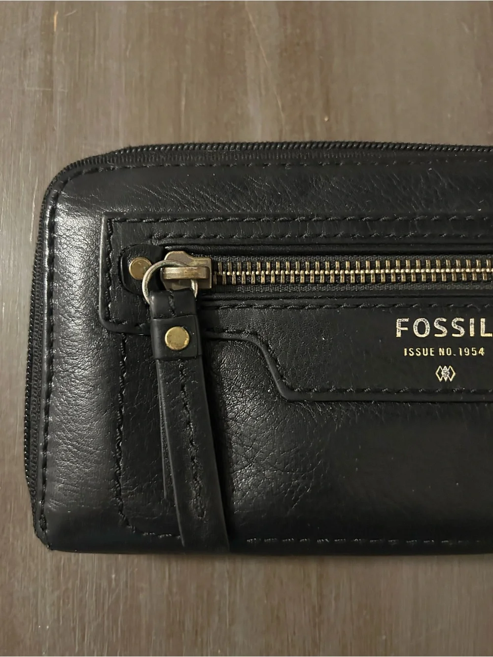 Fossil Black Leather Zip Wallet for Men